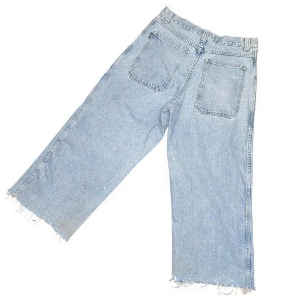 JNCOVintage Mid Wash Baggy Cutoff Jeans